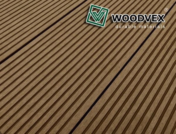 Террасная доска WOODVEX Select из ДПК темно-коричневого цвета купить в Цандрыпш